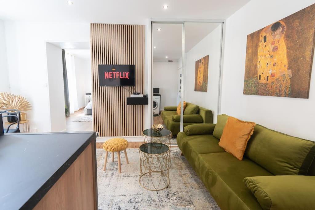 Parisian & Chic Appartement -15 Min From Paris Center Ivry-sur-Seine Eksteriør bilde